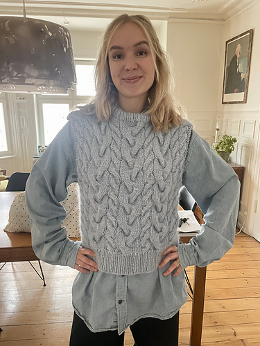 Cabled Vest (with bonus sleeves)