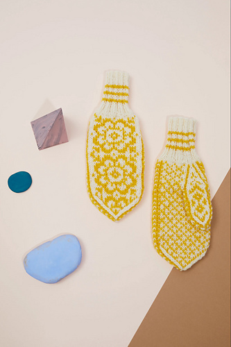 437-1 Vott med Appelsinarose - Rauma Garn