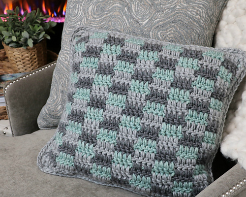 Ravelry: Rustic Farmhouse Plaid Pillow pattern by MJ's Off The Hook Designs