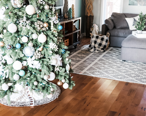 Ravelry: Buttons & Bobbles Tree Skirt pattern by MJ's Off The Hook Designs