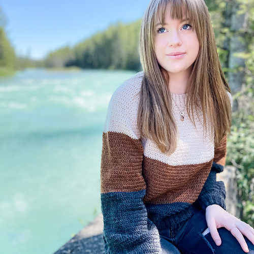 Rocky Mountain Colourblock Pullover photo 6