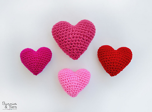 Ravelry: 3D Hearts pattern by Michelle Alvarez