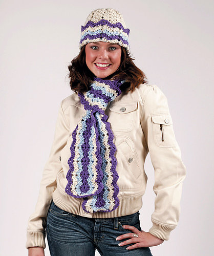 Ripple Hat and Scarf photo 1