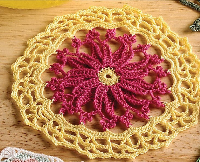 Ravelry: Gerbera pattern by Jennifer Moir