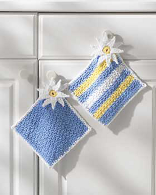 Ravelry Pot Holders pattern by Lily / Sugar'n Cream