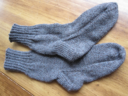 Ravelry: Basic Fine Sock pattern by Patons