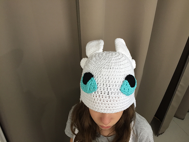 Ravelry: Light Fury hat from How to 