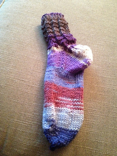 Ravelry: Triangulate socks pattern by Lisa Diebold