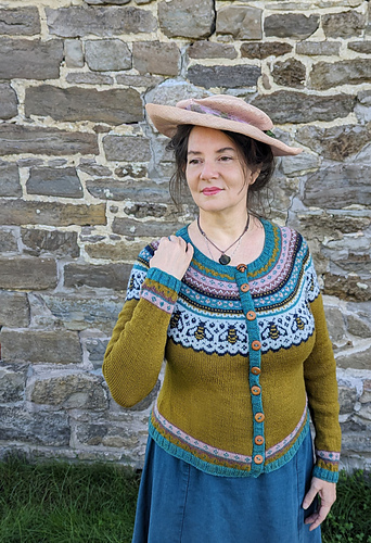 Ravelry: Joining Bees and Things pattern by bunnymuff - Mona Zillah