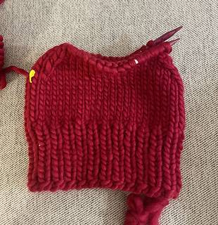 1 1/2 hours of knitting, fast project in super bulky.