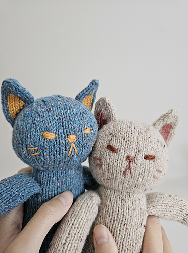 Mochi Kat - Mou Mou Knits