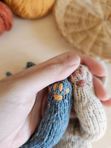Mochi Kat - Mou Mou Knits