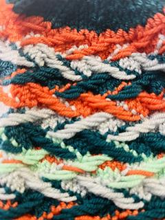 close up of toddler size, 4 colors used