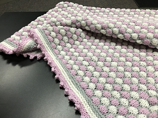 Ravelry Baby Bubbles Blanket pattern by Meghan Super