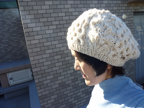 p.22 Beret 다른 모습 1