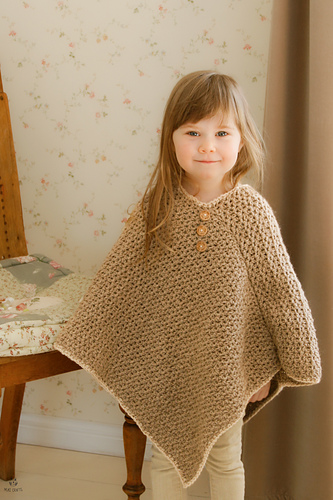 Ravelry: Sam basic poncho pattern by Muki Crafts