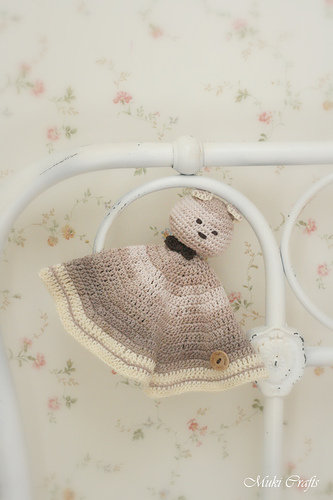Cuddly Bear security blanket photo 2