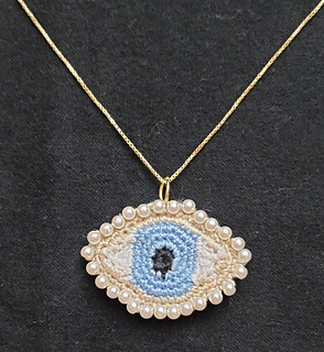 Lover's Eye Necklace pattern