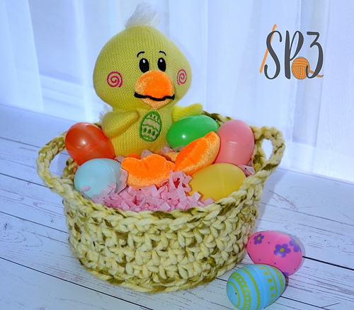 Simple Crochet Basket photo 1