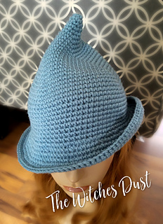 Ravelry: Modern Witch Hat pattern by 