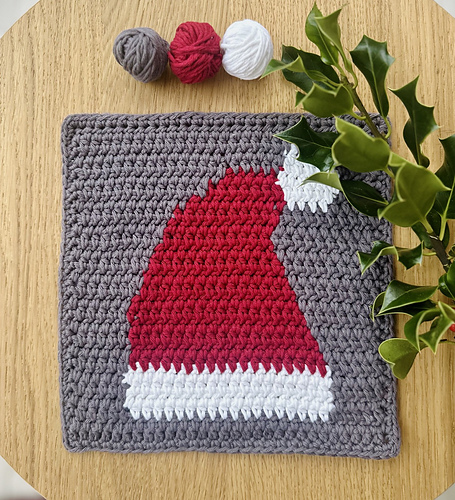 Santa Hat Washcloth photo 3
