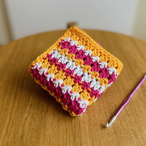 Floret Stitch Washcloth photo 2