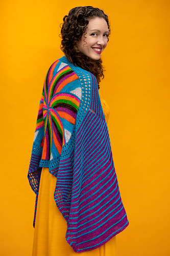 Ravelry: Onward & Outward pattern by Stephanie Lotven
