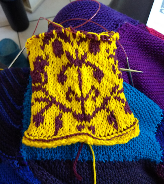 Ravelry nettischaf's Bird Leg Warmers