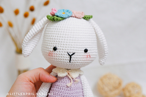 Mia Bunny Amigurumi - Nguyen Ngoc