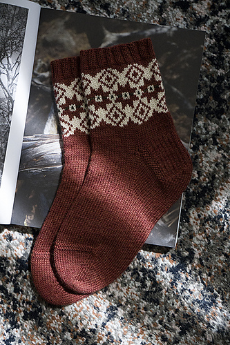 Cabin Season Socks