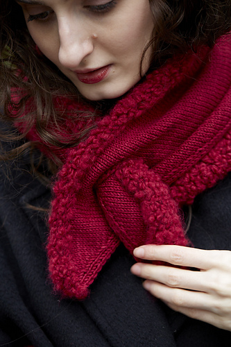 Ravelry: Twofold Bandana pattern by Nina Holubcova