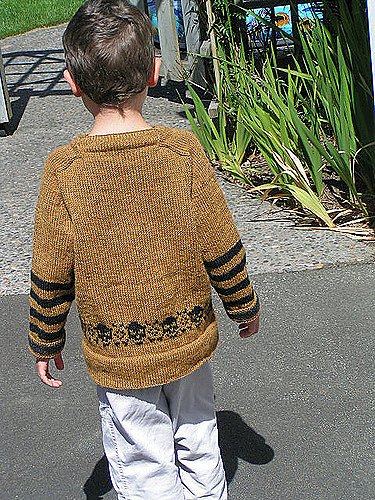 Seamless Saddle-Shoulder Genser - bynoodleknitFlickr