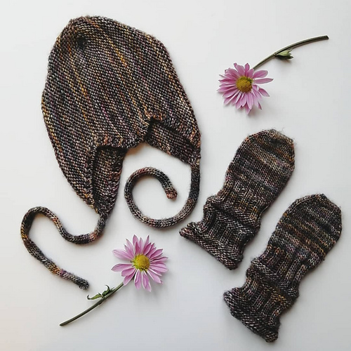 b14-16 Baby Aviator Hat, scarf and mittens photo 3