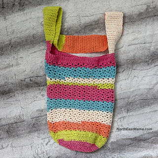 The Essential Tote
Yarn: Caron Cotton Cakes in Garden Oasis