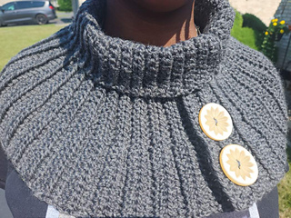 Made by LaVonna Swilley with Cascade 128, folded version.