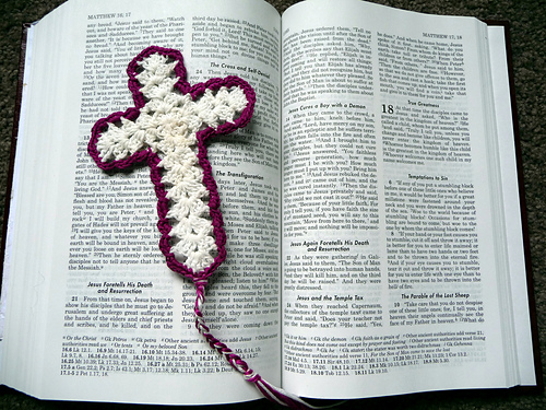 Kryss- bookmark eller pynt - odettenz