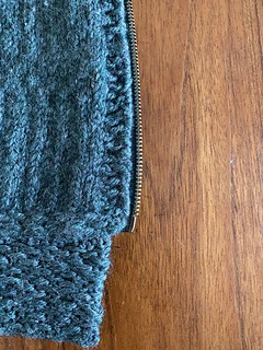 detail of zipper location