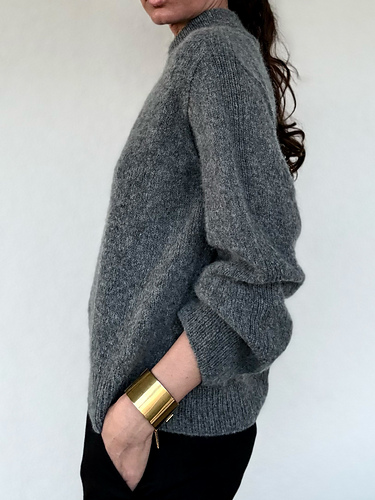 Ravelry: Mock Neck Pullover pattern by ohwhata knit
