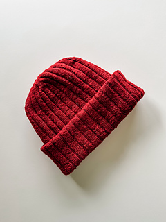 Summit 4+2 in Catskill Merino Lace in Tibetan Red, size C