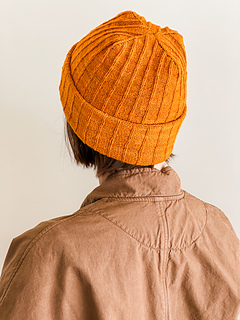 Summit 1+5 in Catskill Merino Lace in Turmeric, size C on a 22 in (56 cm) head