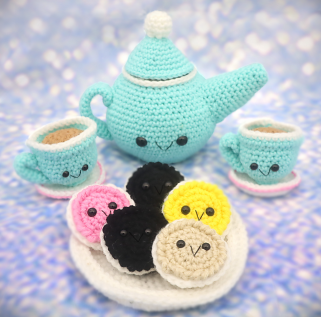 Ravelry Tea Set Amigurumi pattern by StringyDingDing