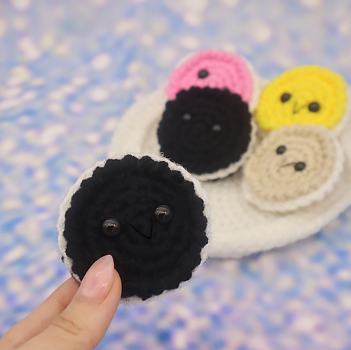 Sandwich Oreo Cookie Amigurumi photo 1
