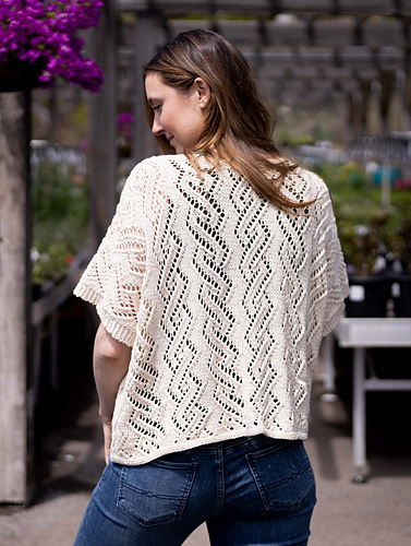 Ravelry: Diamond Lace Ruana pattern by Kaitlin Barthold