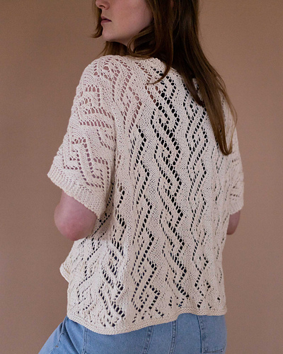 Ravelry: Diamond Lace Ruana pattern by Kaitlin Barthold