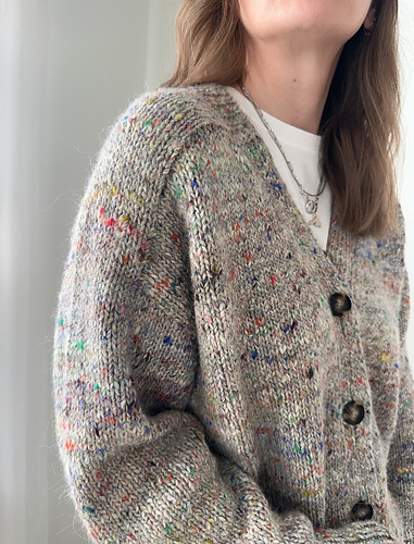 Lakes Cardigan - Ozetta : Hailey Smedley