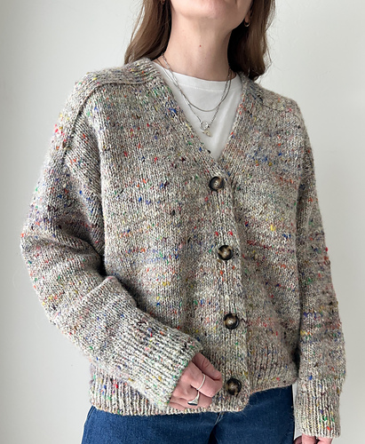 Lakes Cardigan - Ozetta : Hailey Smedley