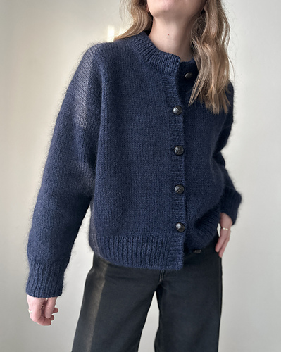 Ravelry: Air Cardigan pattern by Ozetta : Hailey Smedley