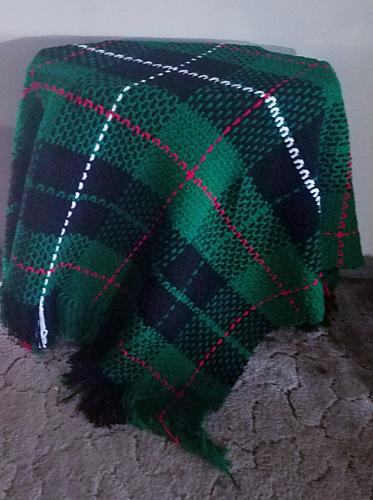 Mackinnon Hunting Tartan Rug / Afghan