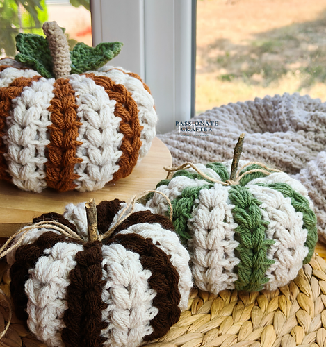 Farmhouse Braids Pumpkin