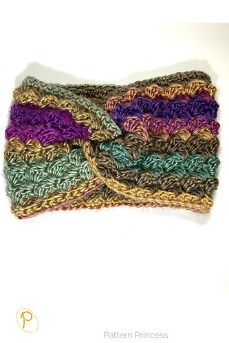 Ravelry: Bramble Twist Easy Ear Warmer pattern by Pattern Princess